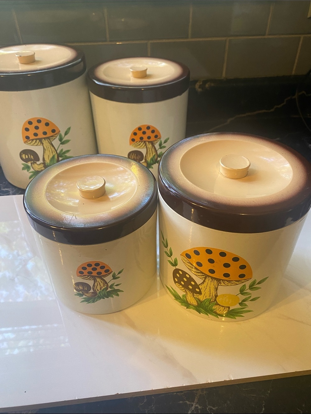 Vintage 1979 Merry Mushroom 4 Piece
Canister Set Sears Roebuck & Co. - Picture 8 of 16